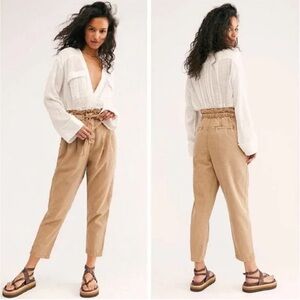 Free People Margate Pleated Trousers.     G25